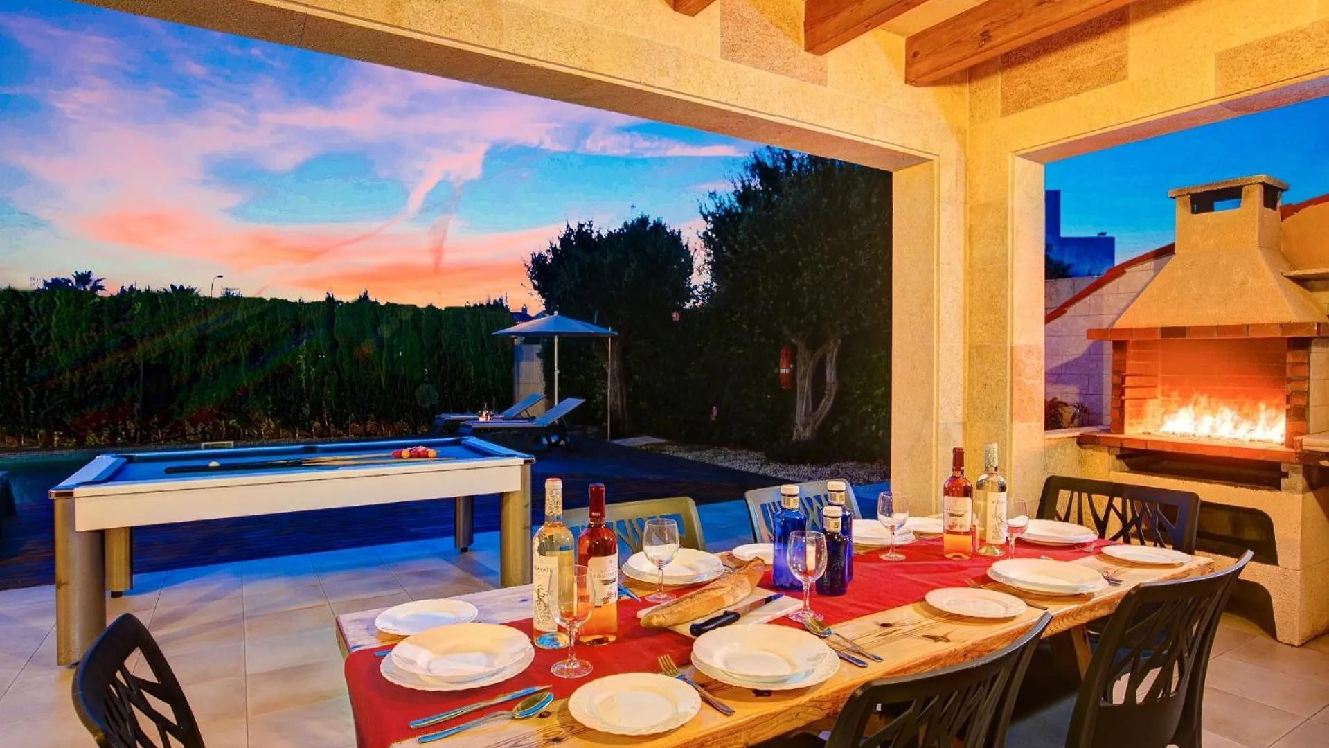 Villa Serena Forcat By Villa Plus カラ・エン・ブラネス スペイン